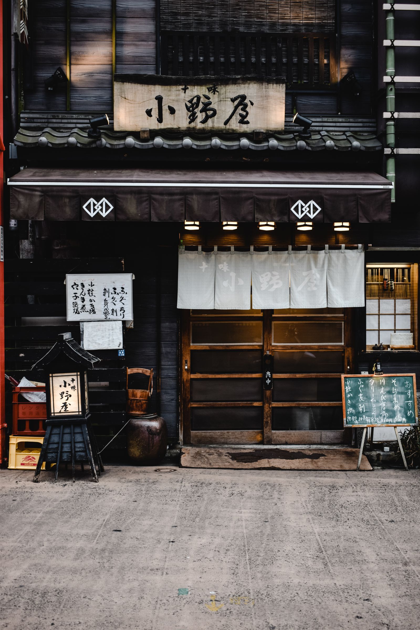 日本料理店の入口